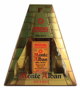 Monte Alban Текила Монте Альбан c с гусеницей агавы в п/у + 2 рюмки