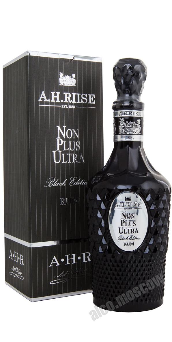 A.H. Riise Non Plus Ultra gift box 0.7l Ром Нон Плюс Ультра Блек Эдишн в п/у 0.7л