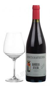 Fontanafredda Barbera d`Alba итальянское вино Фонтанафредда Барбера д`Альба
