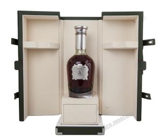 Шотландский виски Chivas Regal The Icon Виски Чивас Ригал Айкон в п/у