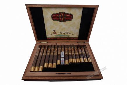 Arturo Fuente Opus X Holiday Collection Sampler