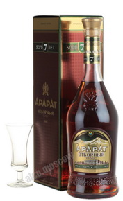 Ararat Otborny 7 years 0.7l коньяк Арарат Отборный выдержка 7 лет 0.7л