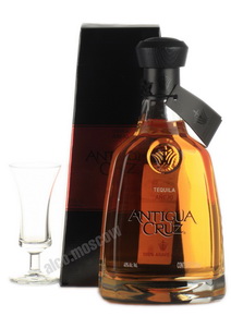 Antigua Cruz Anejo текила Антигуа Круз Аньехо в п/у