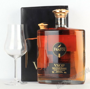 Frapin VSOP Grande Champagne 0.5l in gift box коньяк Фрапэн ВСОП Гранд Шампань 0.5л п/у